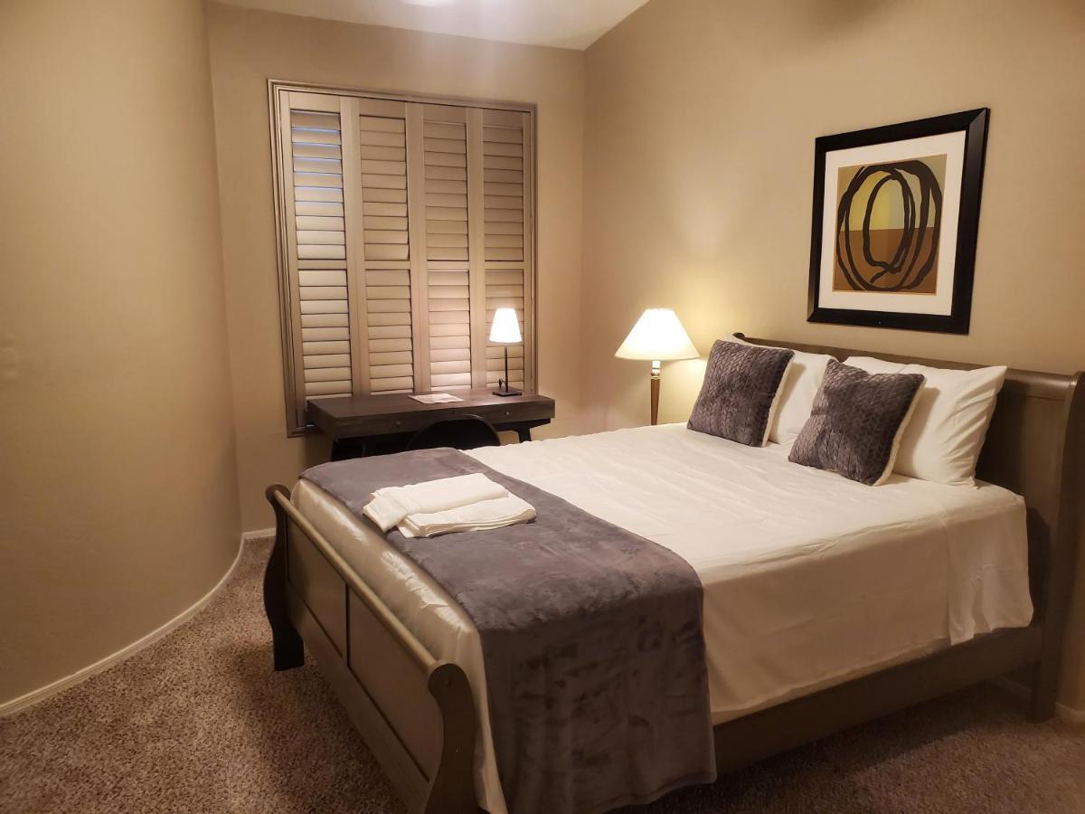 Phoenix II Minutes To Airport And Downtown Exterior foto